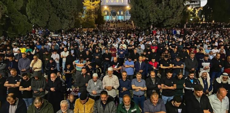 مباشر صلاة العشاء والتراويح في الأقصى.jpg