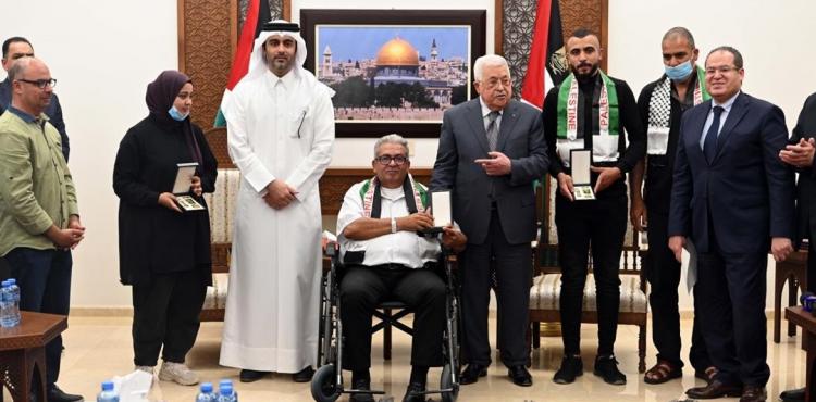 الأطر والمؤسسات الصحفية.jpg