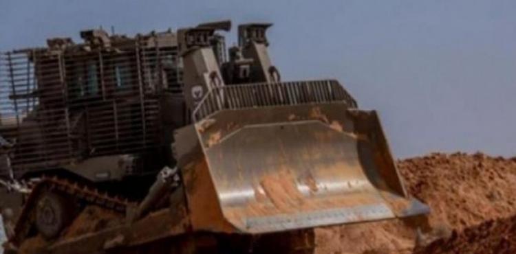 جرافة الباندا 1.jpg