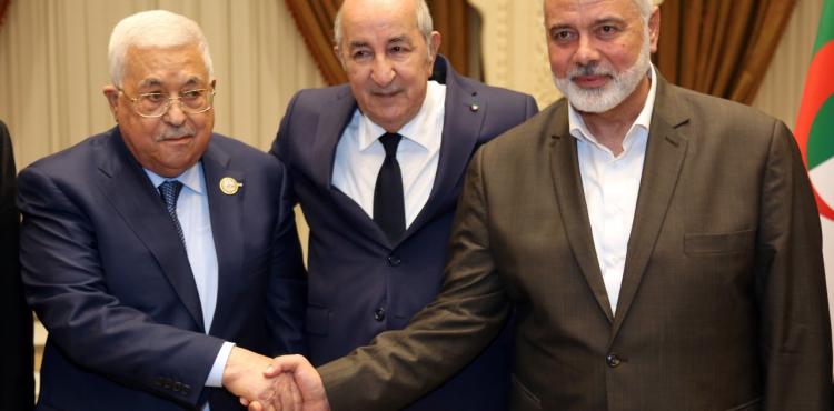 الرئيس عباس ورئيس حماس اسماعيل هنية والرئيس الجزائري عبد المجيد تبون.jpg
