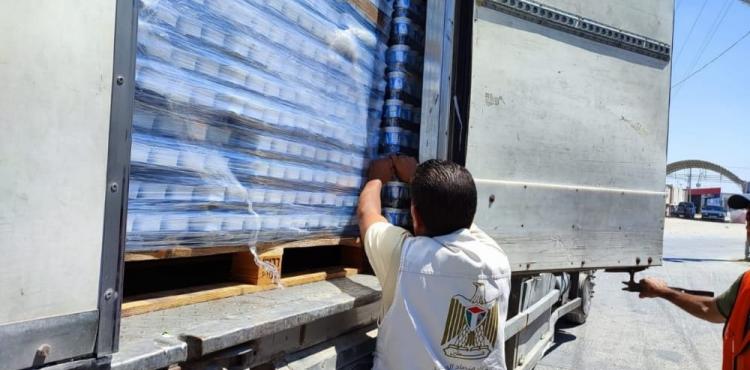 الاقتصاد تعلن فتح معبر كرم أبو سالم أمام البضائع التجارية.jpg