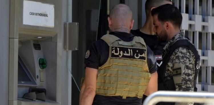 احتجاز رهائن ببيروت.jpg