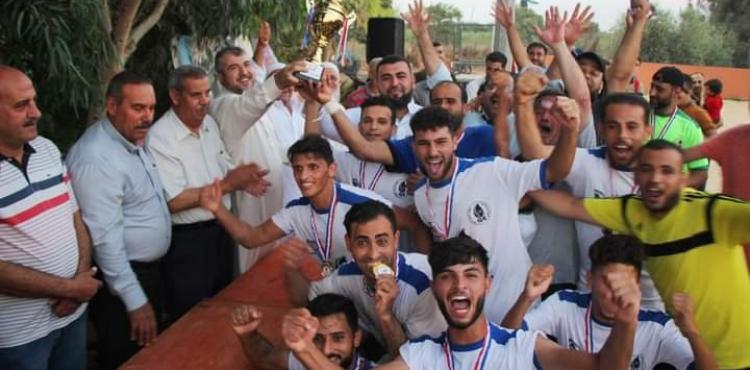 تتويج فريق نماء بلقب الكرة الشاطئية
