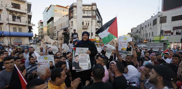 الأسير ناصر أبو حميد.jpg