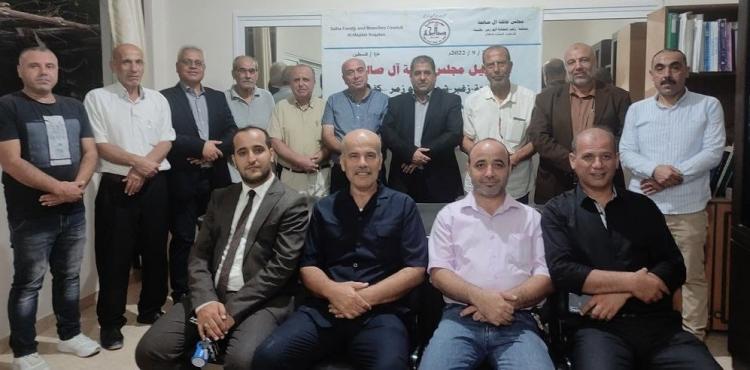 عائلة صالحة 2.jpg