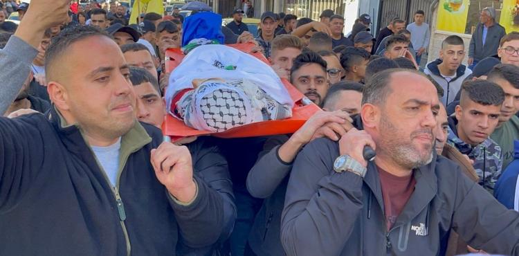 الشهيد الفتى أحمد شحادة.jpg