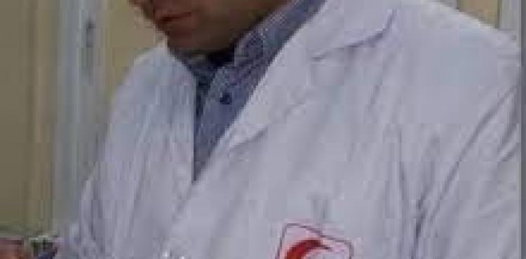 من هو نادر أبو ريا.jpg