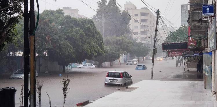 طقس فلسطين منخفض جوي غرق شوارع غزة.jfif