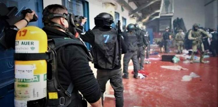 توتر في سجون الاحتلال بعد استشهاد ناصر أبو حميد.jpg