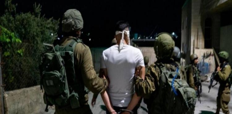 اعتقال قوات الاحتلال لعدد من المواطنين.jpeg
