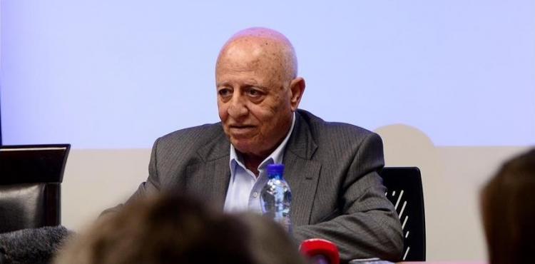 رئيس المجلس التشريعي الأسبق ورئيس الوزراء الفلسطيني الأسبق أحمد قريع (أبو علاء).