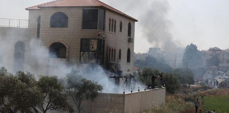 حرق بيت في أم صافا.jpg