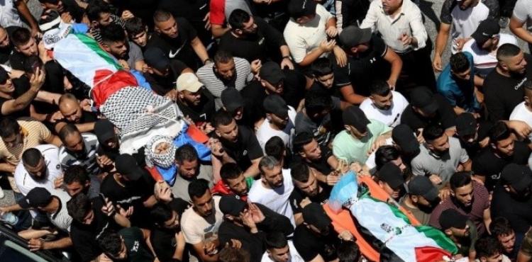 جماهير نابلس تشيع الشهداء.jpg