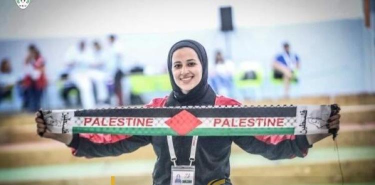 لاعبات منتخب فلسطين