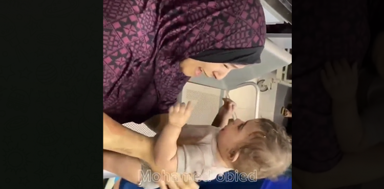 نجاة طفلة من تحت الركام طوقان الأقصى.PNG