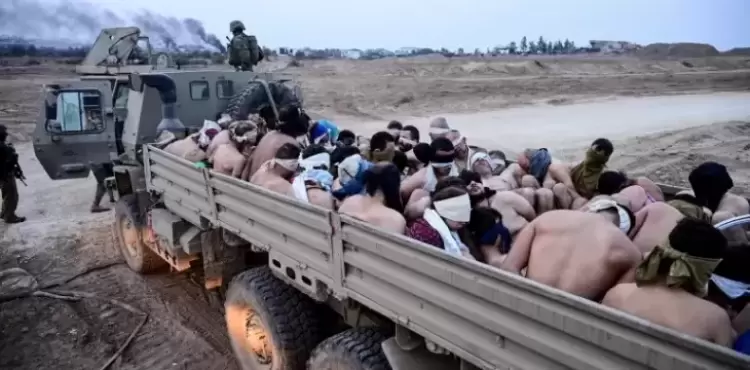 قوات الاحتلال تعتقل فلسطينيين من قطاع غزة.webp
