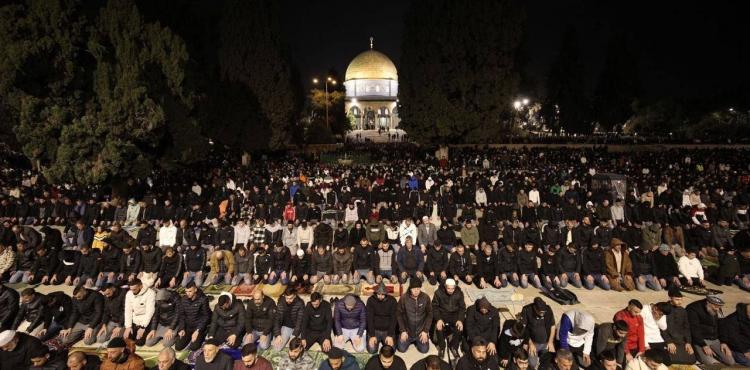 صلاة التراويح في المسجد الأقصى.jpeg