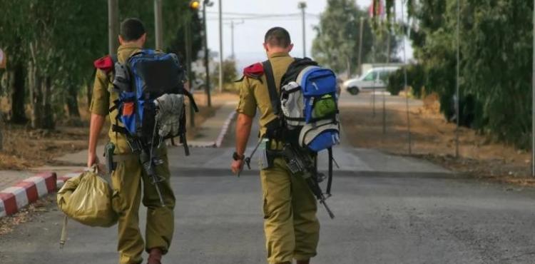 ضباط الاحتلال.jpg