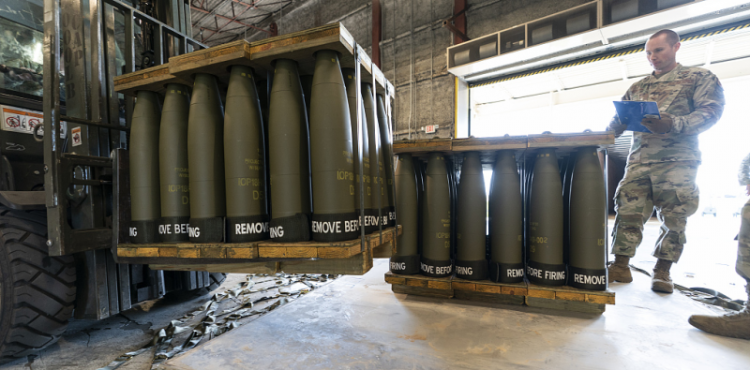 أسلحة أمريكية إلى إسرائيل.png