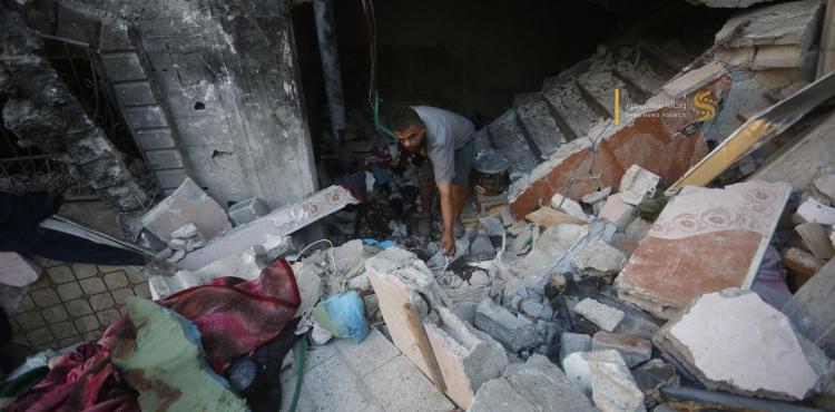 مجزرة دامية.. 11 شهيدًا من عائلة شناعة في مخيم المغازي وسط قطاع غزة 7.jfif