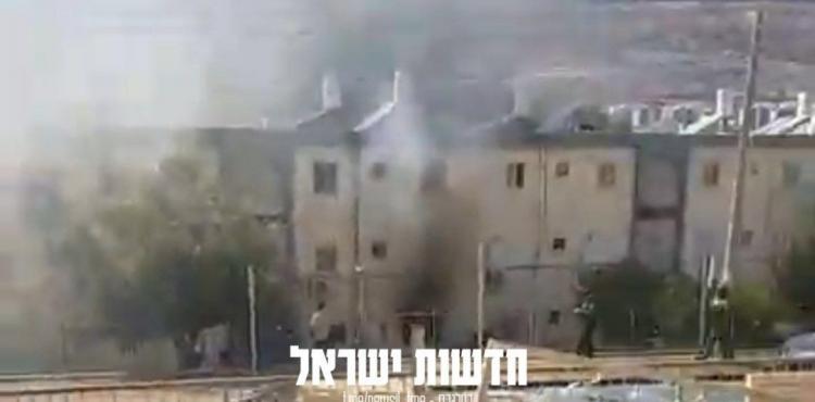 حرائق كبيرة في كريات شمونة جراء قصف حزب الله.jfif