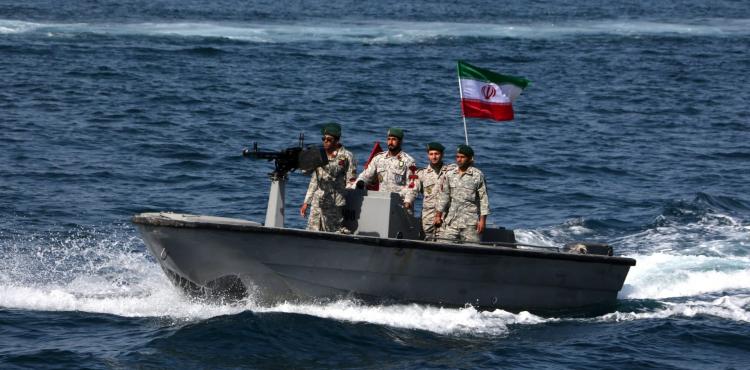 مناورات إيران.jpg