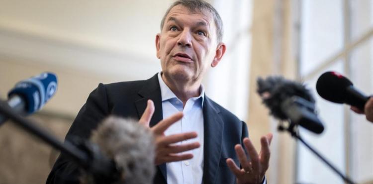 فيليب لازاريني.jpg