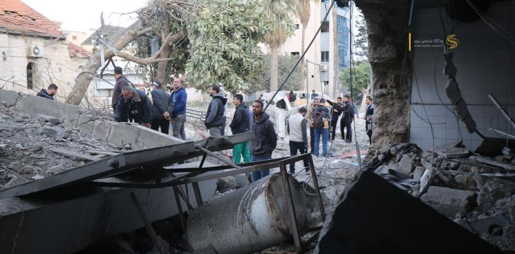 اثار القصف في غزة.jpg