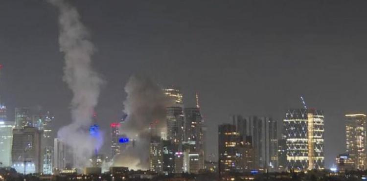 سقوط صواريخ في تل أبيب.jpg