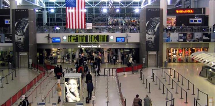 مطار أمريكي.jpg