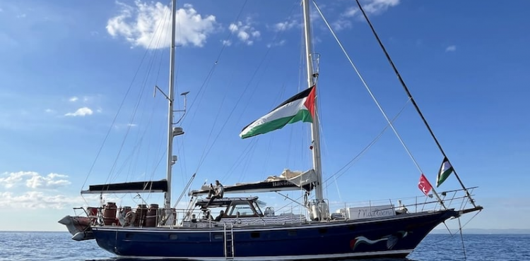 السفية مادلين لفك الحصار عن غزة