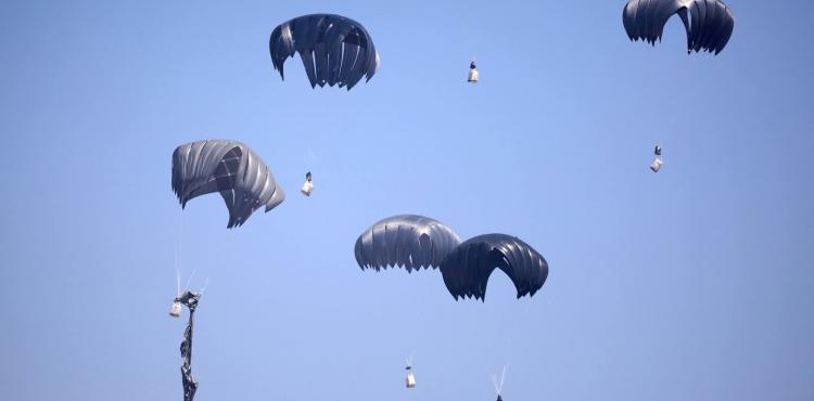 مساعدات انزال جوي