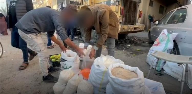 تجار الحرب وبيع المساعدات
