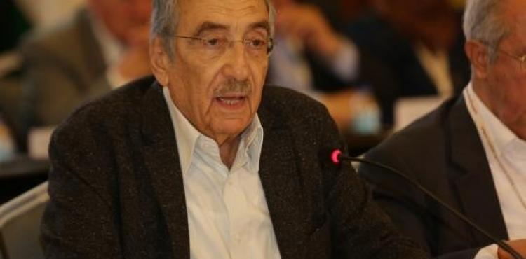 الكاتب منير شفيق