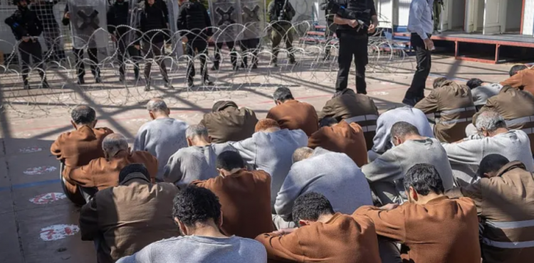 أسرى فلسطينيون.png