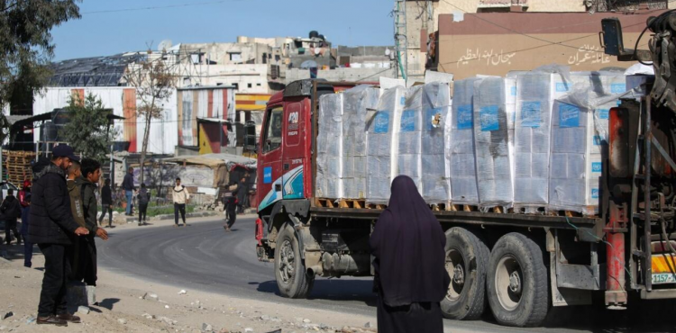 المساعدات الإنسانية لغزة