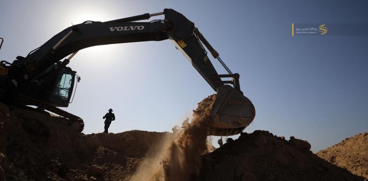 سرايا القدس بالتنسيق مع الصليب الأحمر واللجنة المصرية تواصل عمليات البحث عن جثث أسرى الاحتلال شرق قطاع غزة