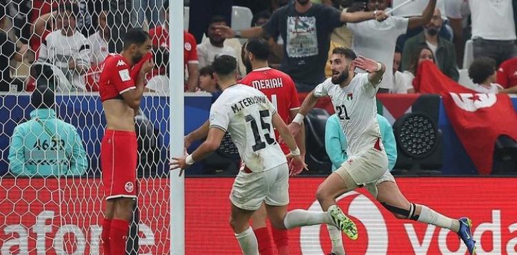 من مباراة الفدائي وتونس.jpeg