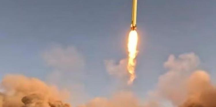 صاروخ إيراني عنقودي.