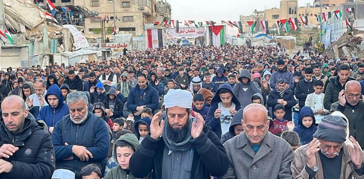 صلاة عيد الفطر في غزة