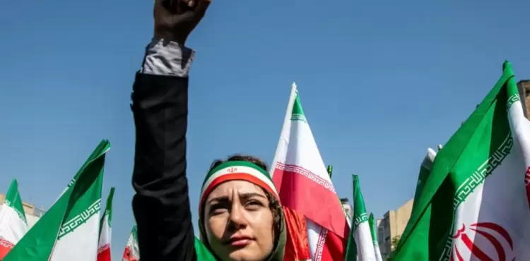 إيران
