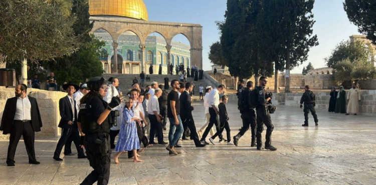 اقتحام المسجد الأقصى