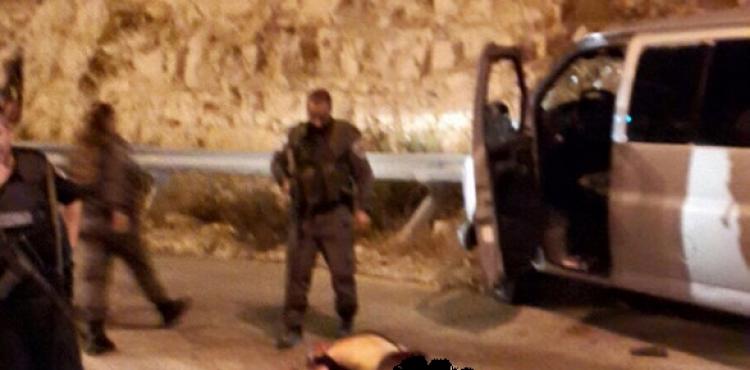 صورة للشاب وهو مصاب في مكان الحدث