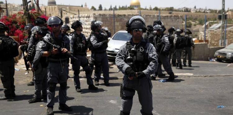شرطة الاحتلال بالمسجد الاقصى