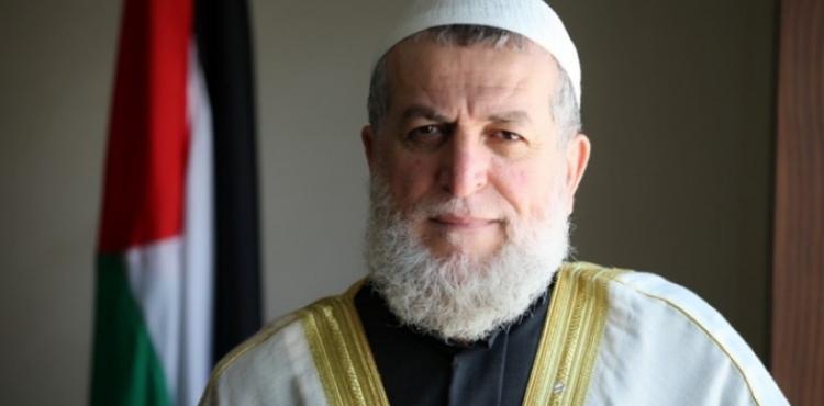 الشيخ نافذ عزام.jpg