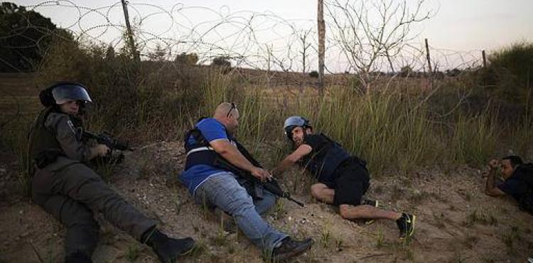 جنود الاحتلال يتحصنون في زيكيم من نار القسام