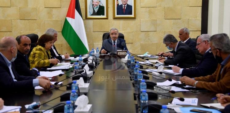 اجتماع لجنة الطوارئ برئاسة اشتية