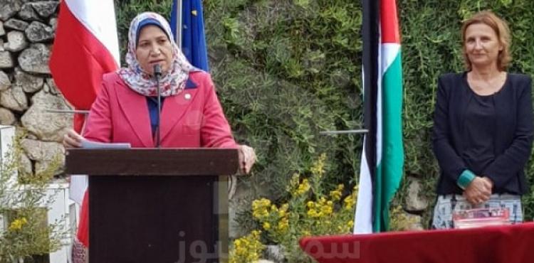 ممثلة النمسا لدى دولة فلسطين استريد فين وآمال حمد
