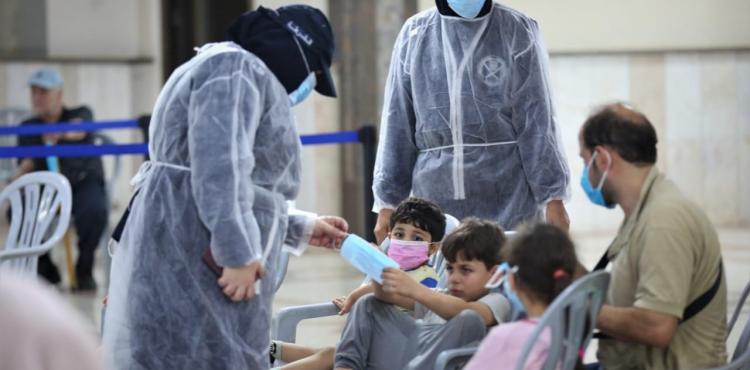 معبر رفح مسافرين كورونا