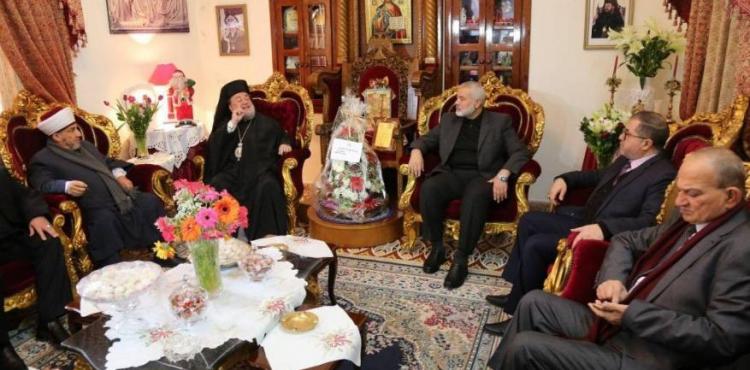 هنية بزيارة للكنيسة الأرثوذكسية في غزة